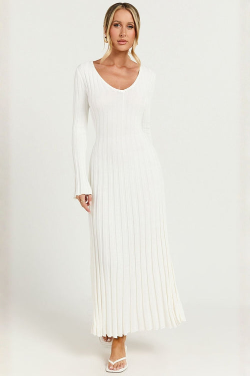 Robe Aveline