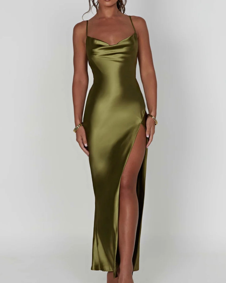 Sarina | Robe Max