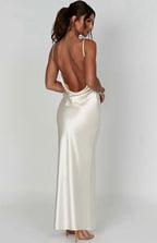 Sarina | Robe Max