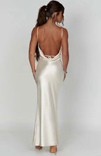 Sarina | Robe Max