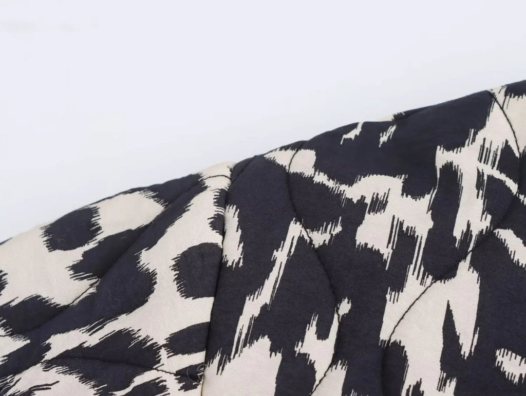 Eva Delune | Chaqueta de Otoño Impresa a la Moda