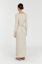 Robe Aveline