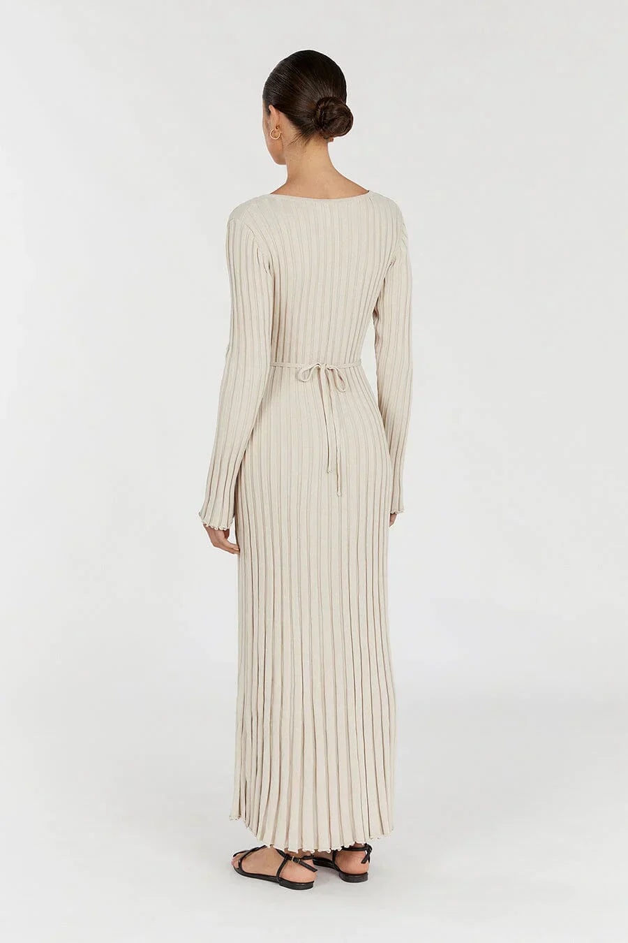 Robe Aveline